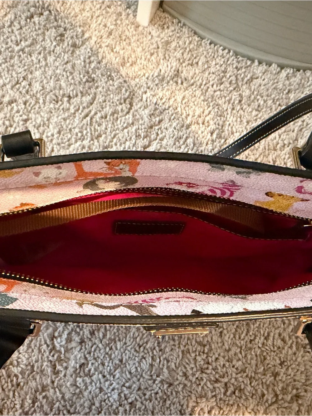 Dooney & Bourke Pink Cat Print Tote with Black Straps - Picture 4 of 4
